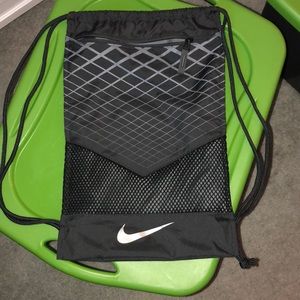 Nike drawstring bag